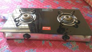 Prestige LPG stove, 2 burner, 6 mnths old. As