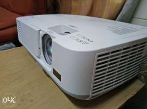 Sharp LCD Projector XR50S super brighter Larger