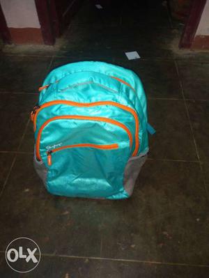 Skybag Backpack Unused skybag warranty 3+1 MRP ₹