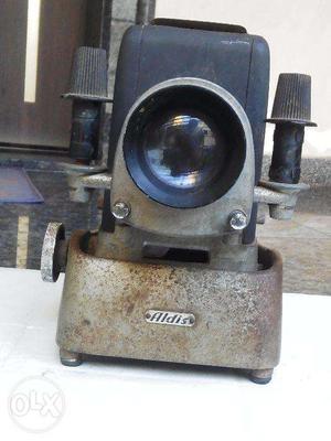 Vintage aldis england made projector for sell