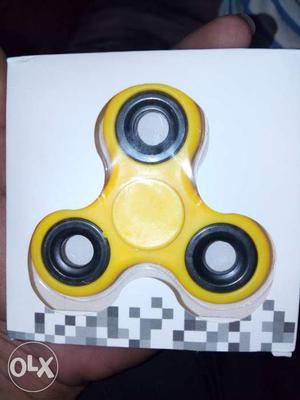 Black And Yellow Hand Spinner In Box new unused