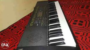 Black Electronic Keyboard