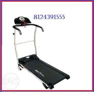 Fully automatic treadmill, foldable, with hand pulse