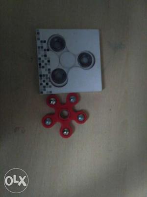 I am giving you 2 spinners red is 50 white is 200