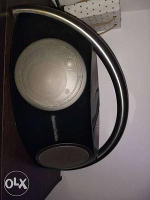 Right speaker need repair