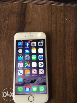 Apple iphone 6s 64 GB silver in  superb condition
