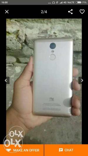 New mi note 3 3 GB ram 32 memory Only 2.5 month