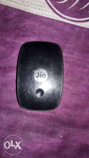 Black Jio Portable Wifi Hotspot