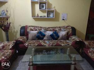 Sofa and table for sale