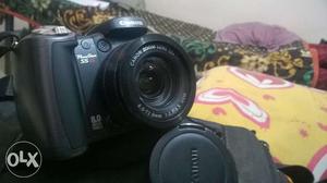 Black Canon PowerShot S5 IS MIL Camera