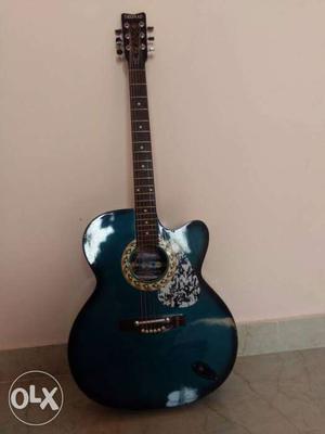 Brand new orignal tronad guitar for sale