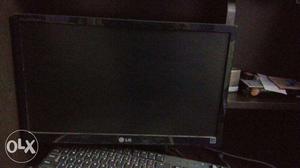 Full desktop with LG monitor, Intel core i3 processor, 1Tb