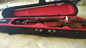 Good quality violin. Brand new standard size 4x4