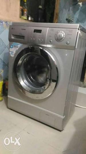 Lg Washing M/c Fully Automatic 5.5kg. (used Only