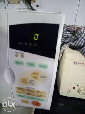 Microwave lg great condition