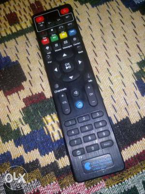 Set up box remote in good condition
