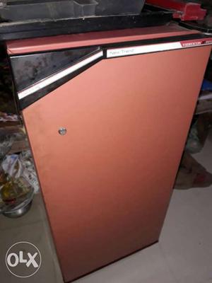 Single door fridge