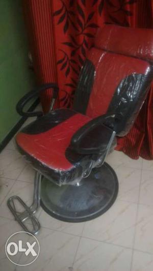 Beauty Parlor Chair New not used with packing
