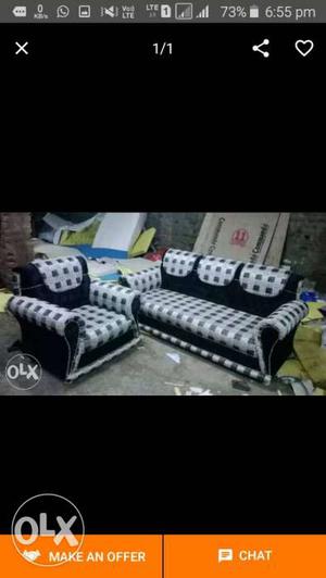 Black And White Sofa And Sofa Chair Screenshot