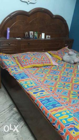Extremely good condition Double bed