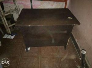 Good condition computer table