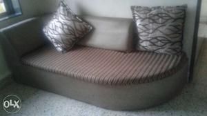 Gray And Brown Fabric Fainting Lounge