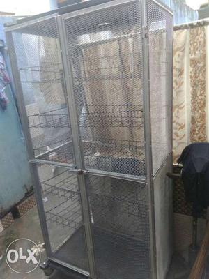 Grill almari good condition