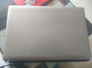 I want to sell my Acer laptop.single hand used
