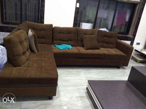 L shaped sofa which is 1 month old selling