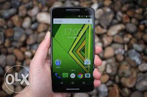 Moto x play 16 gb ROM, 2 gb RAM, 21 MB rear