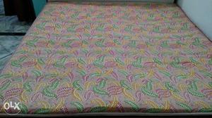 Queen Size Floral Mattress 3 inches
