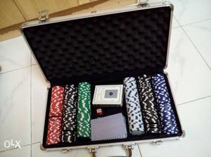 300pcs chips set with brief case !