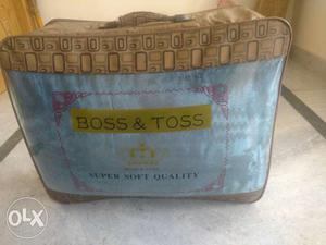 Brown And Black Boss & Toss Bedspread Set In Package