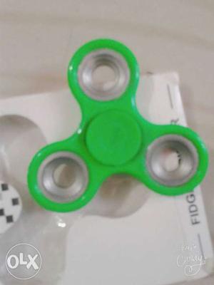 Green 3-bladed Hand Spinner