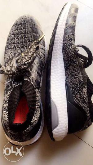 Adidas Ultra boosts uncaged (Almost New)