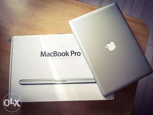 Apple Macbook Pro + 8 GB RAM + 750 GB Hard Drive + EXTRAS!!