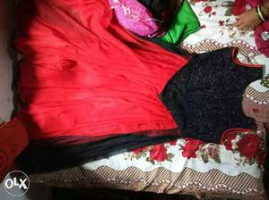 Black And Red Sleeveless Dress