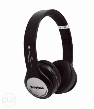 Black And Silver Wireless Headphone