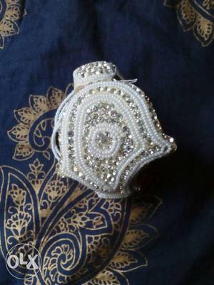 Embellished Diamond White Silk Thread Accessory