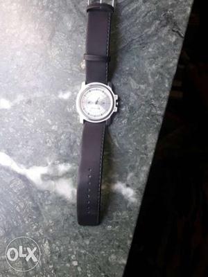 Fastrack watch no use only 5 days No bill only
