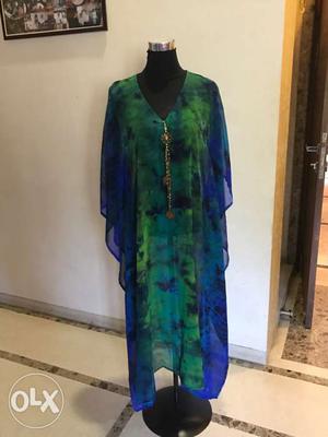 New Shaded blue and green gorget kaftan (L)