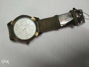 Original Fastract Watch Round dial Umique Strip