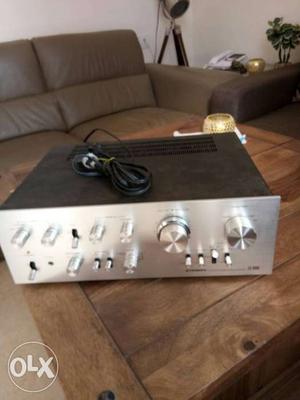 Pioneer Amplifier SA880 near mint condition