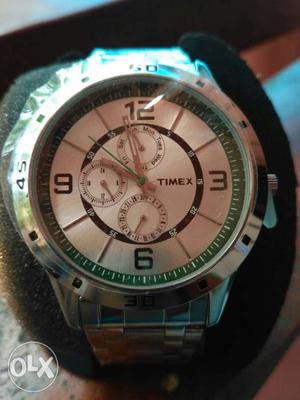 Round Silver Timex Chronograph Watch With Link Band