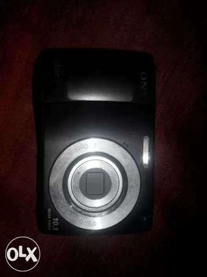 Sony cyber shot camera in good condition