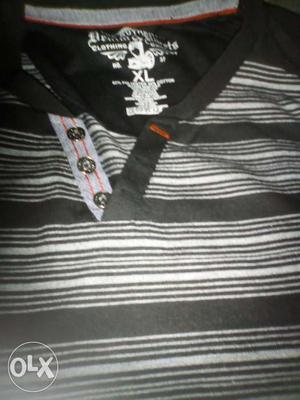 Sydney XL tshirt v neck cheap price garb it