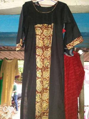 Women's Black And Brown Medieval Dress