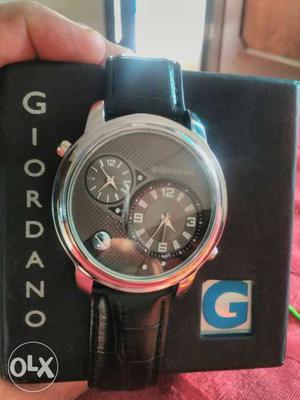 Wrist Watch. Giordano's. Strap Genuine Leather.