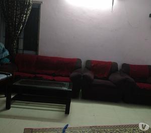 3+2 seaters sofa+central table- sale in bannerghatta rd