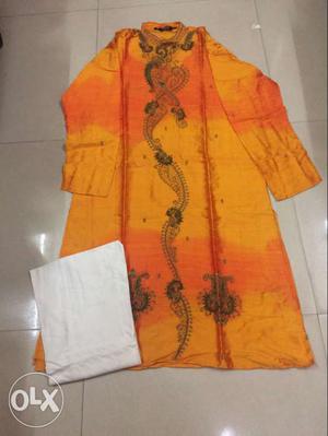 40 size orange colour kurta pyjama. very nice